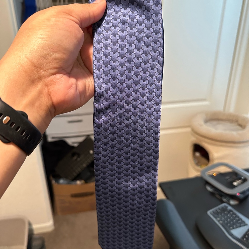 Blue Micky Mouse Men’s Silk Tie